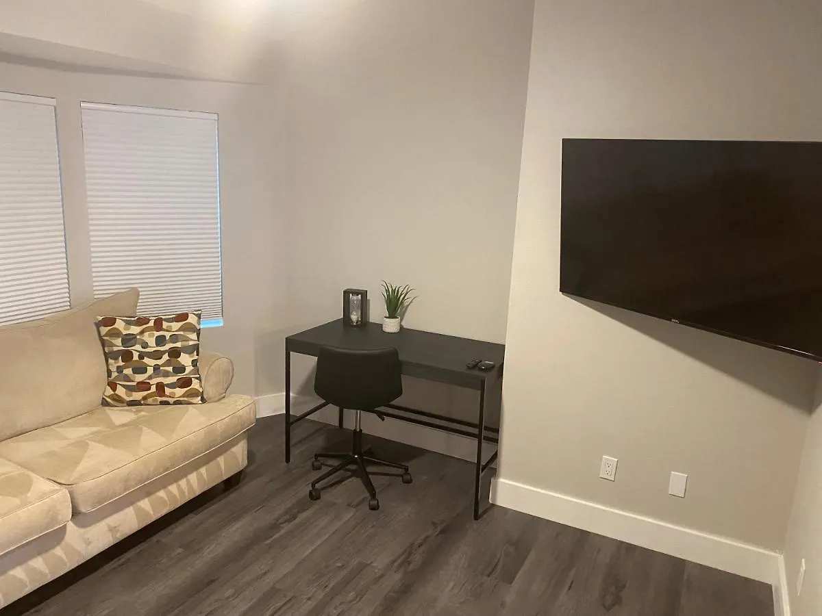 Holiday home Clear Lake Retreat: Private Pool, Lakefront Orlando United States